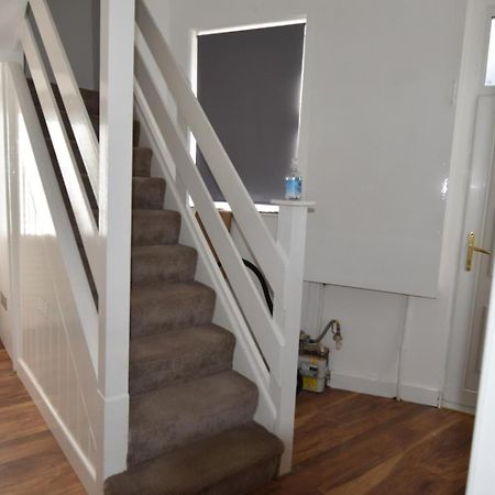 Come On In Lucas Street Newport Train Station Sleep Upto 8别墅 外观 照片