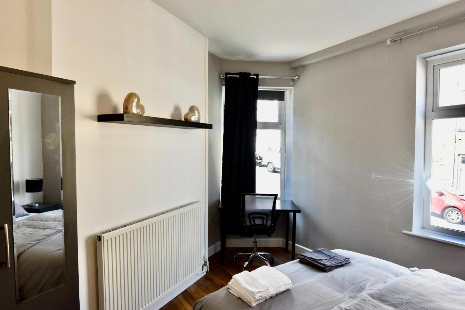 Come On In Lucas Street Newport Train Station Sleep Upto 8别墅 外观 照片