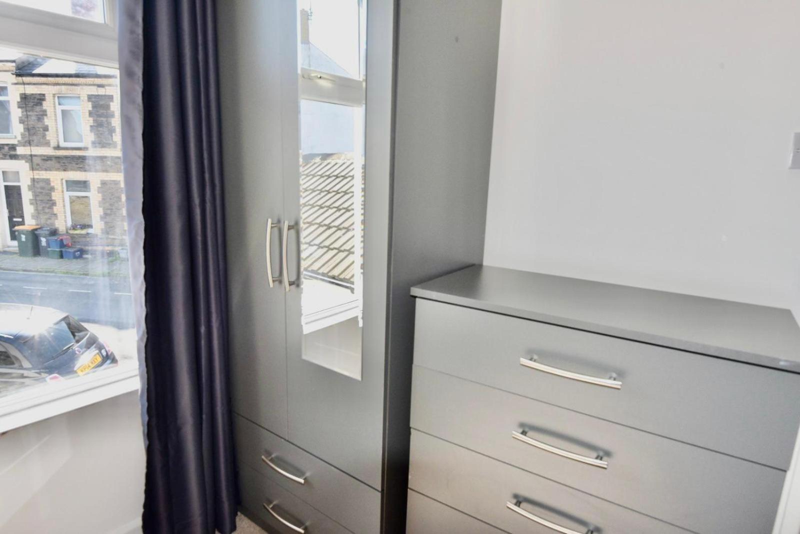 Come On In Lucas Street Newport Train Station Sleep Upto 8别墅 外观 照片